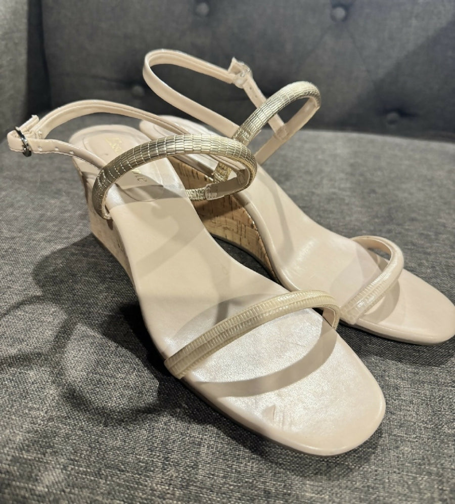 Essex Lane Daniela 8 Wedge Sandals with Gold Accent Straps - Nude