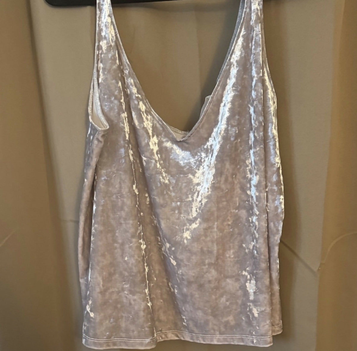 Velvet V-Neck H&M Tank Top - Bachelorette Looks