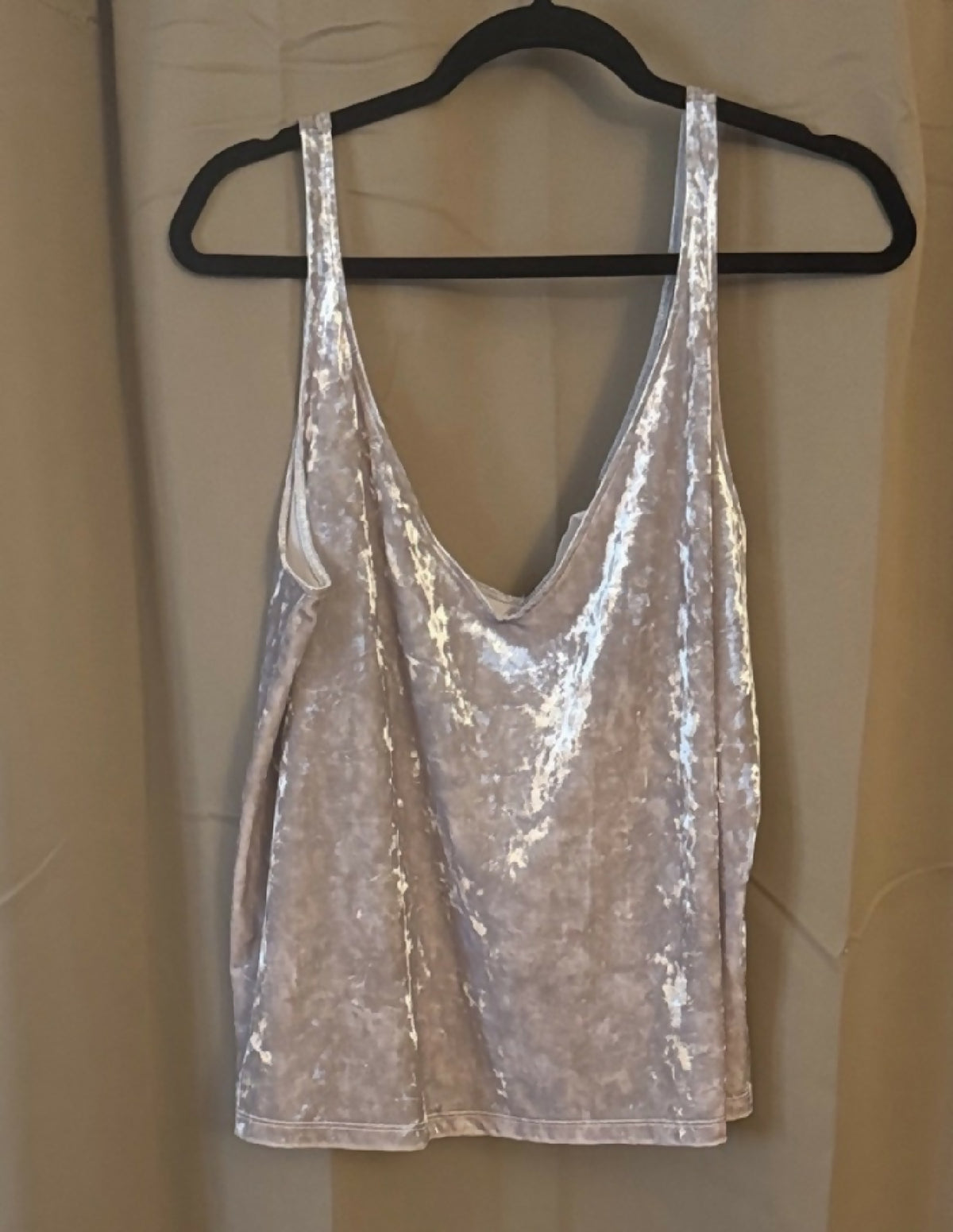 Velvet V-Neck H&M Tank Top - Bachelorette Looks